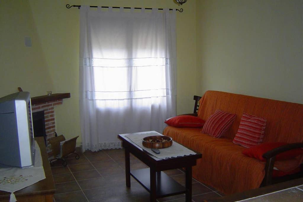 Apartamento Las Eras Hontanares  Exterior foto